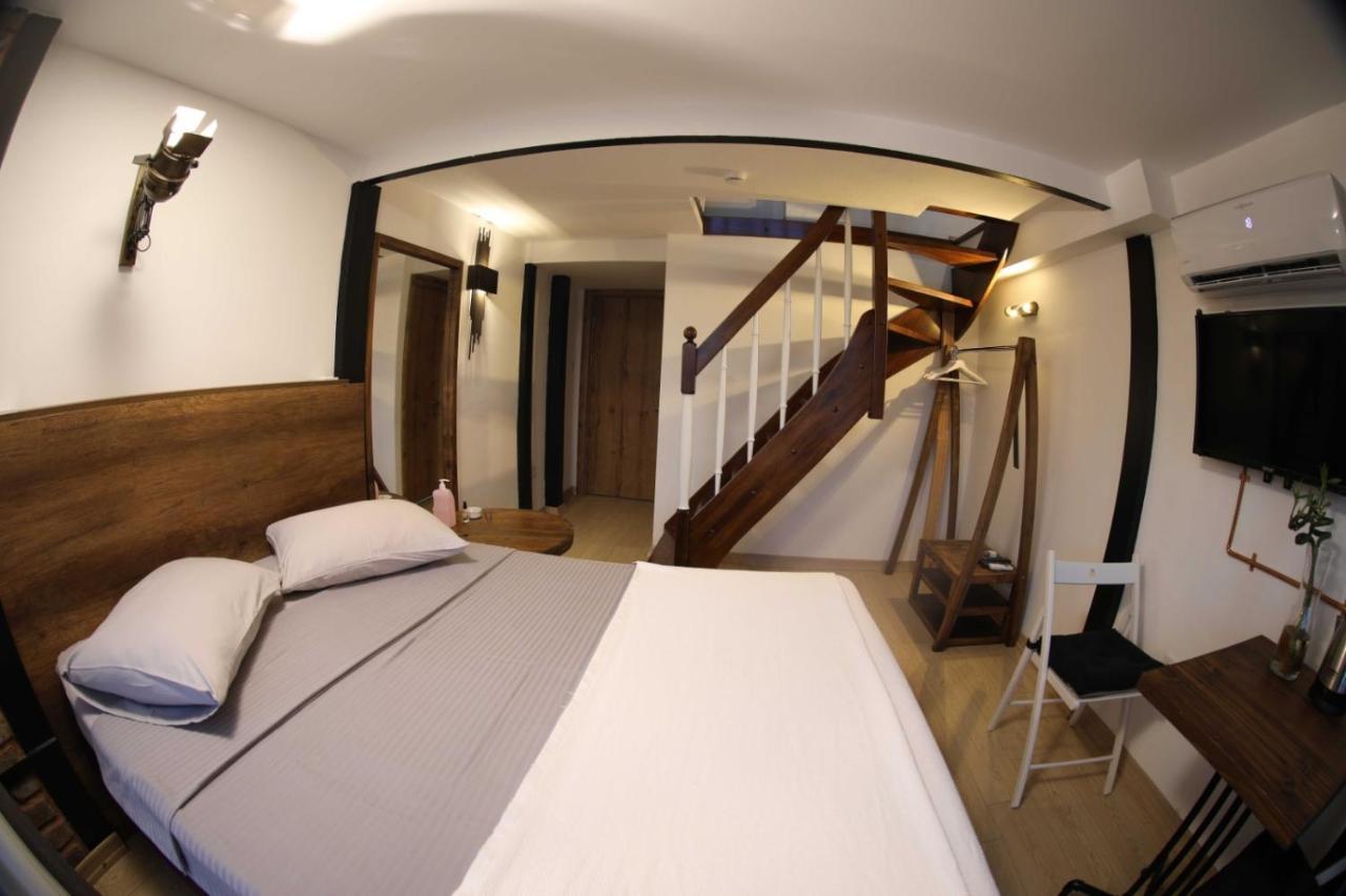 Fanus Suites Karakoey Istanbul Exterior photo